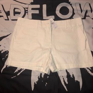 LOFT Women’s Shorts - White - Size 8